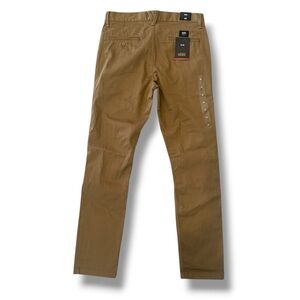**NWT**Vans Men's Khaki Chino Pants